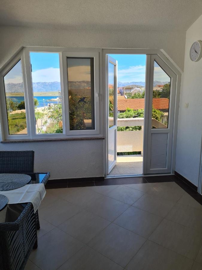 Apartmani Ruzmarin Vir Exterior foto